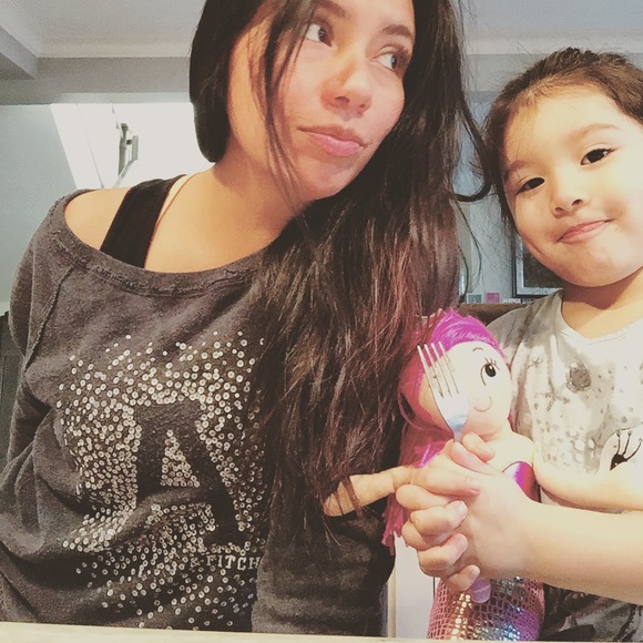 Meet your Posher, Vanessa - Picture 5 of 6